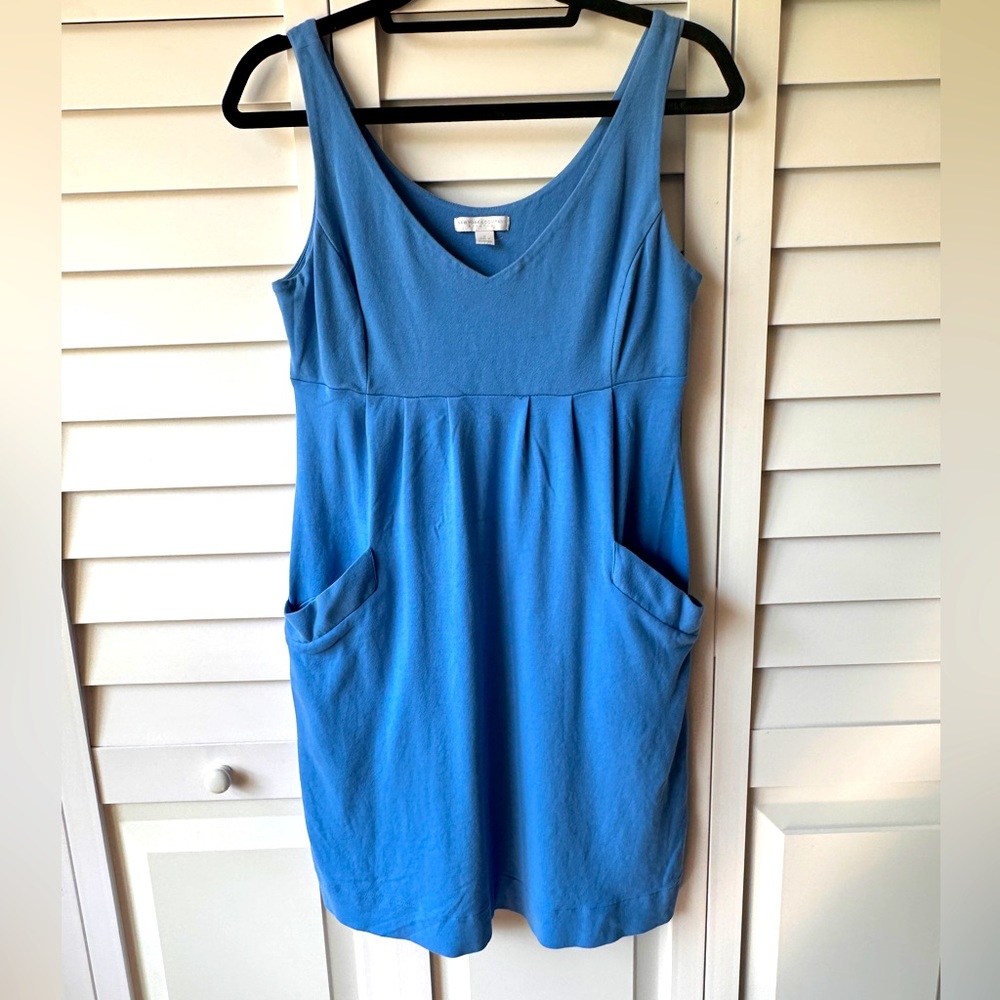New York & Co size M power blue dress w/pockets